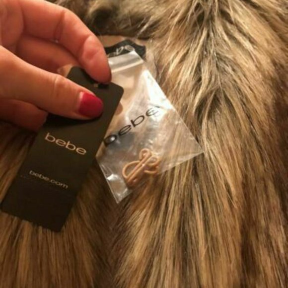 Bebe Faux Fur Vest Jacket Size Medium M Light Brow - Picture 12 of 12